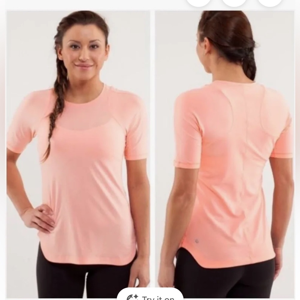 Lululemon Clari- Tee Short Sleeve Shirt.